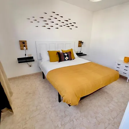 Appartement El Pez Newly Renovated In