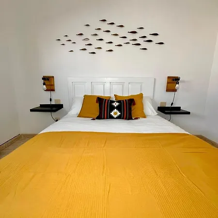 El Pez Newly Renovated In * La Santa