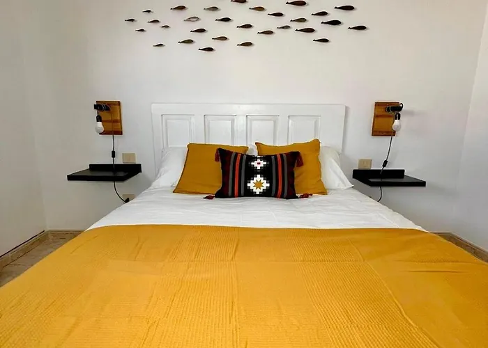 El Pez Newly Renovated In * La Santa