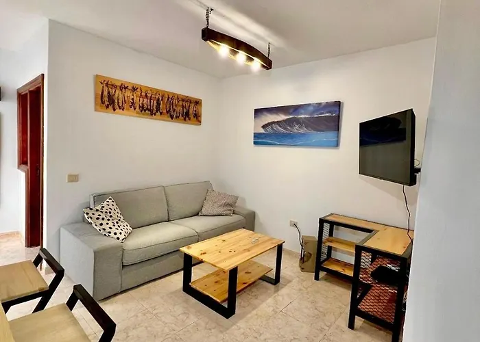 El Pez Newly Renovated In Apartman