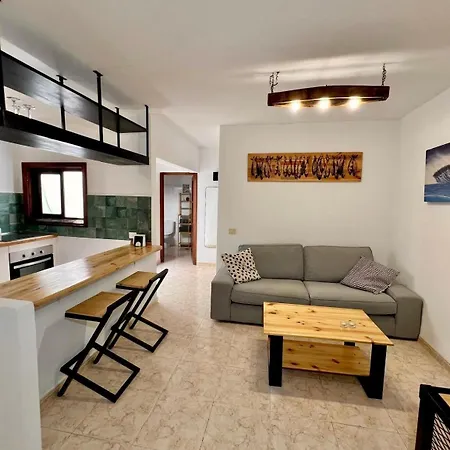 El Pez Newly Renovated In * La Santa